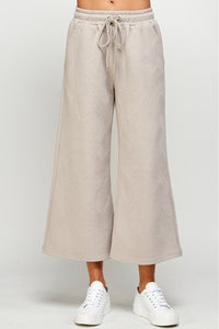 Textured Cropped Wide Pants