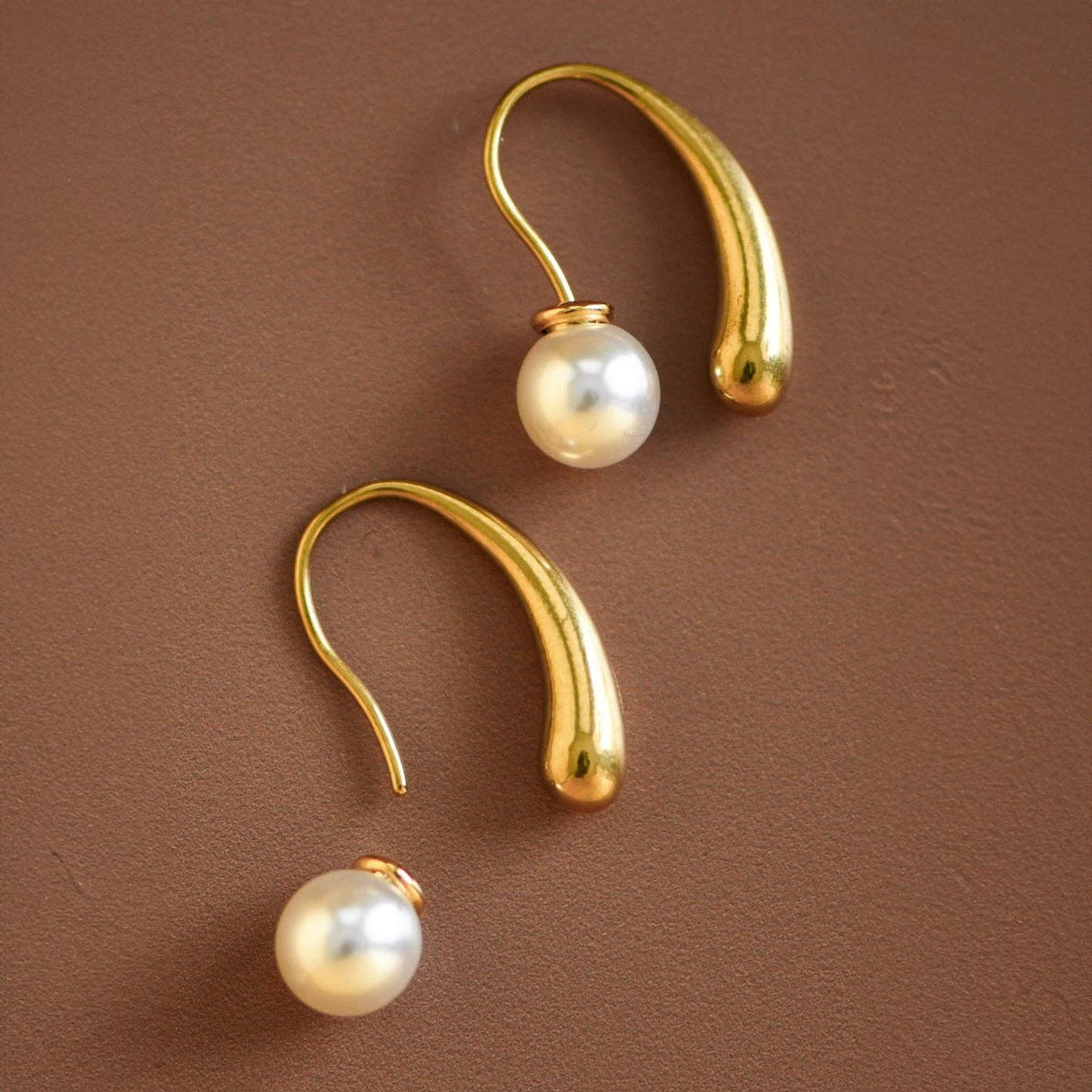 Teardrop Pearl Earrings