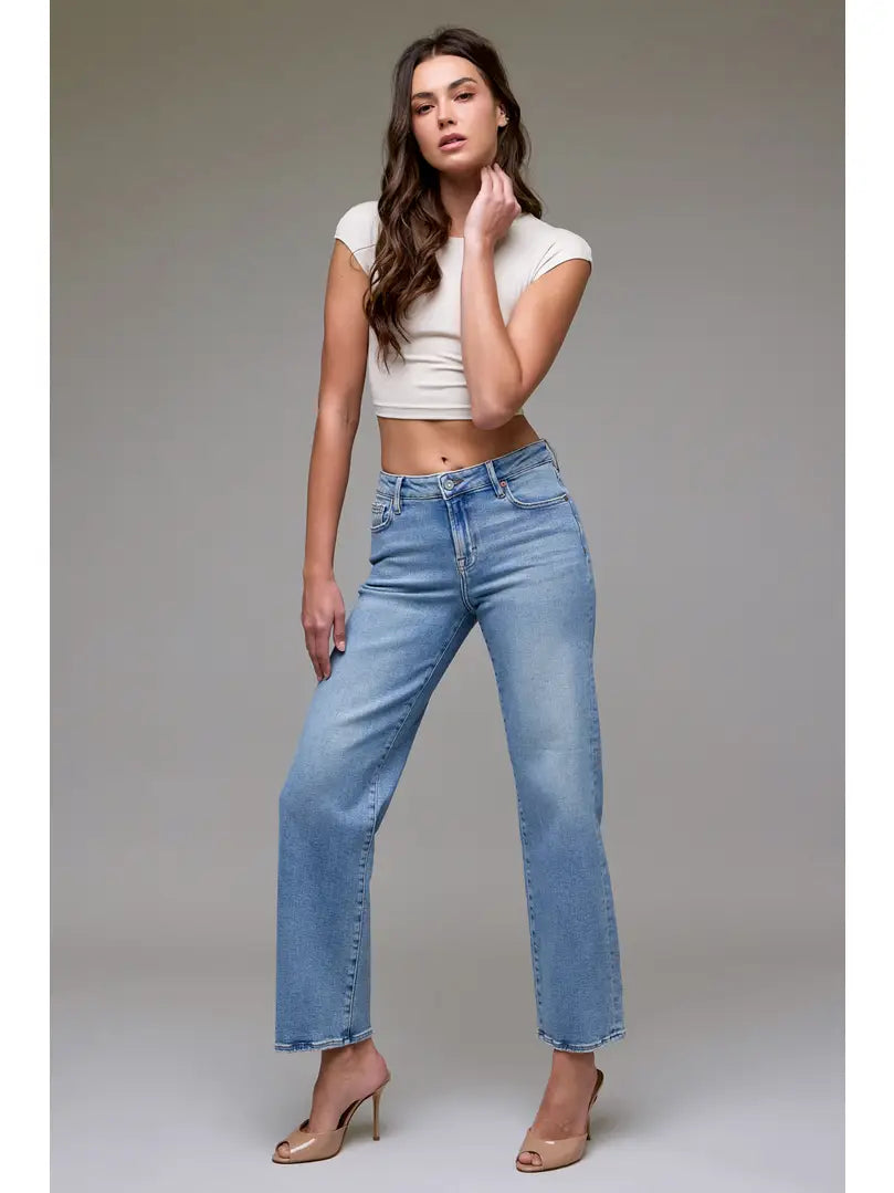 Vintage Wash Stretch Mid Rise Straight