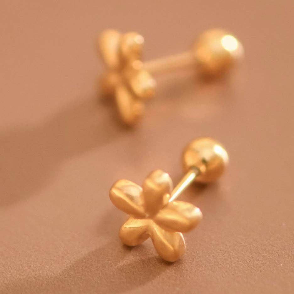 Gold Flower Posts