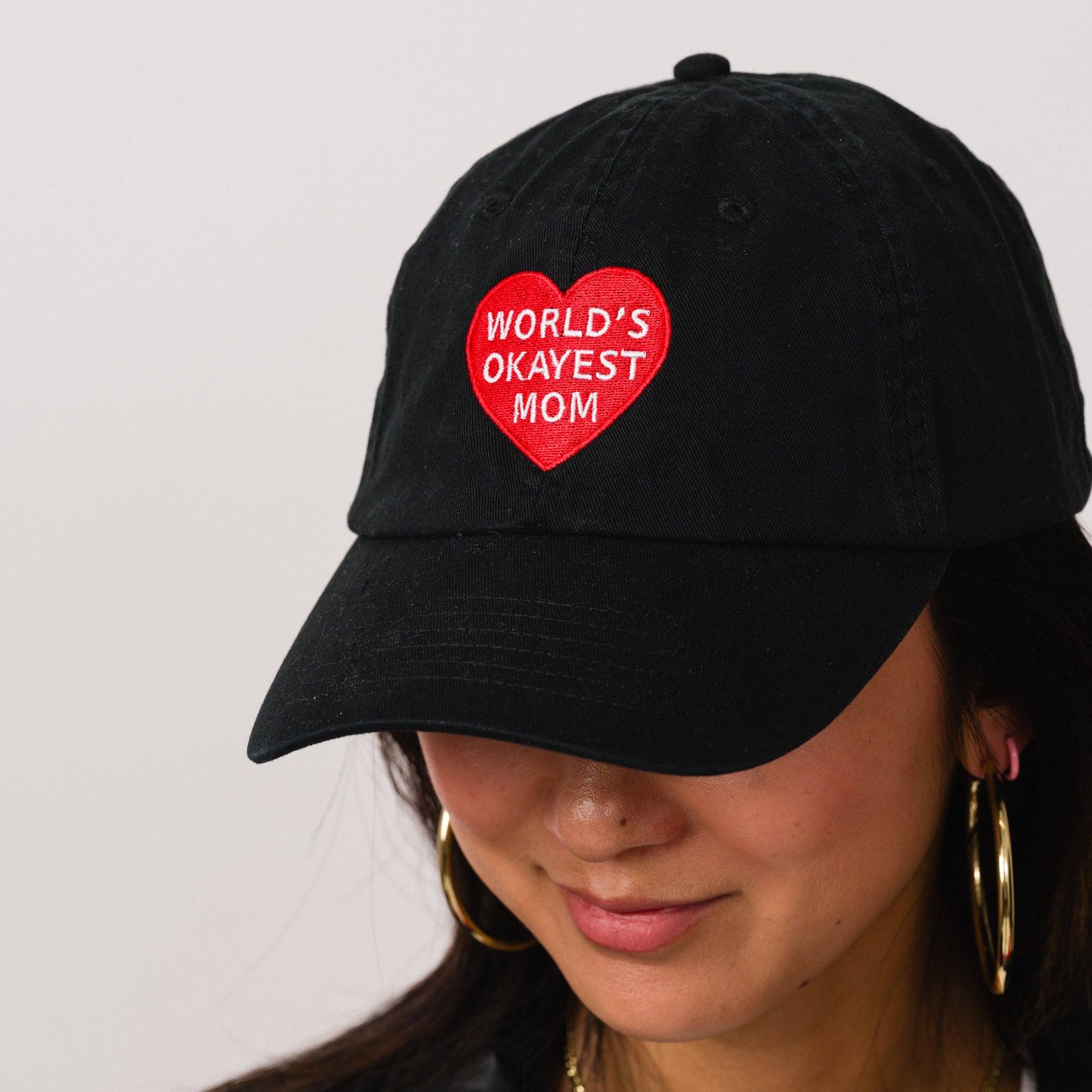 World's Okayest Mom Baseball 100% Cotton Baseball Hat