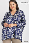 Plus Satin Two Tone Giraffe Print Boxy Cut Oversized Collar