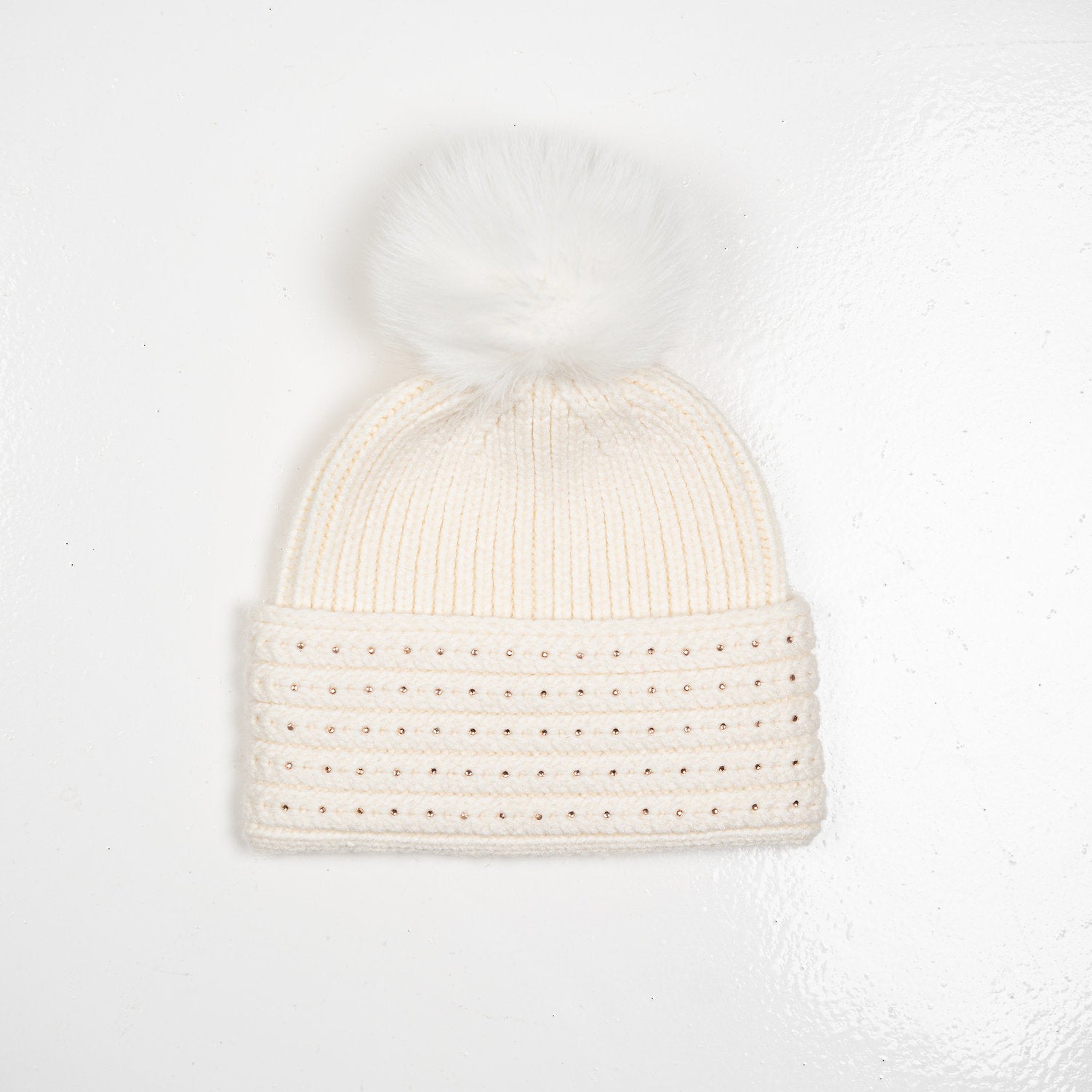 Winter Hat w. Fox Pom