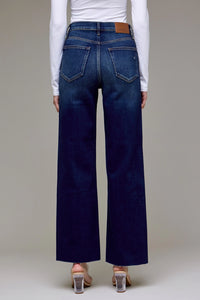 Clean Stretch Dad Jeans