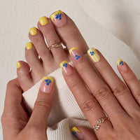 Yellow French Press On Nails - Short Square Nails Wholesale: Meadow Daisy