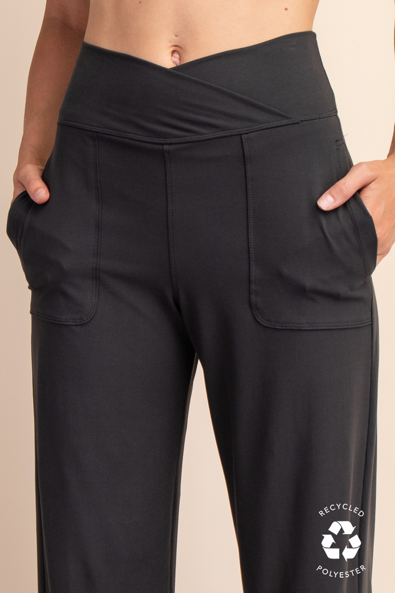RECYCLED BUTTER V WAIST WIDE PANT