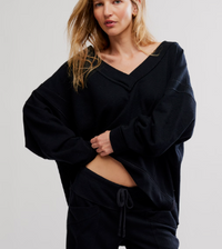 Staycation Pullover
