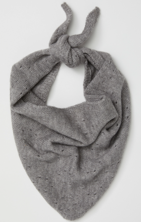 ESSENTIAL TRIANGLE SCARF