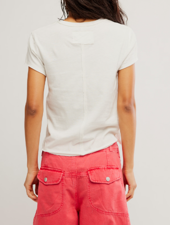 Nova Graphic Tee