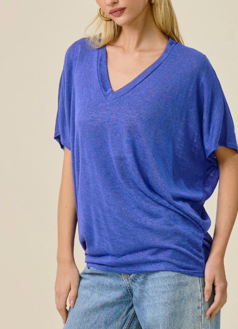 Lightweight V-neck Top