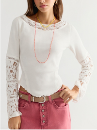 Amber Lace Cuff