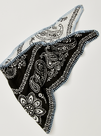 Carmen Knitted Triangle