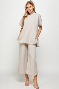 Textured Cropped Wide Pants