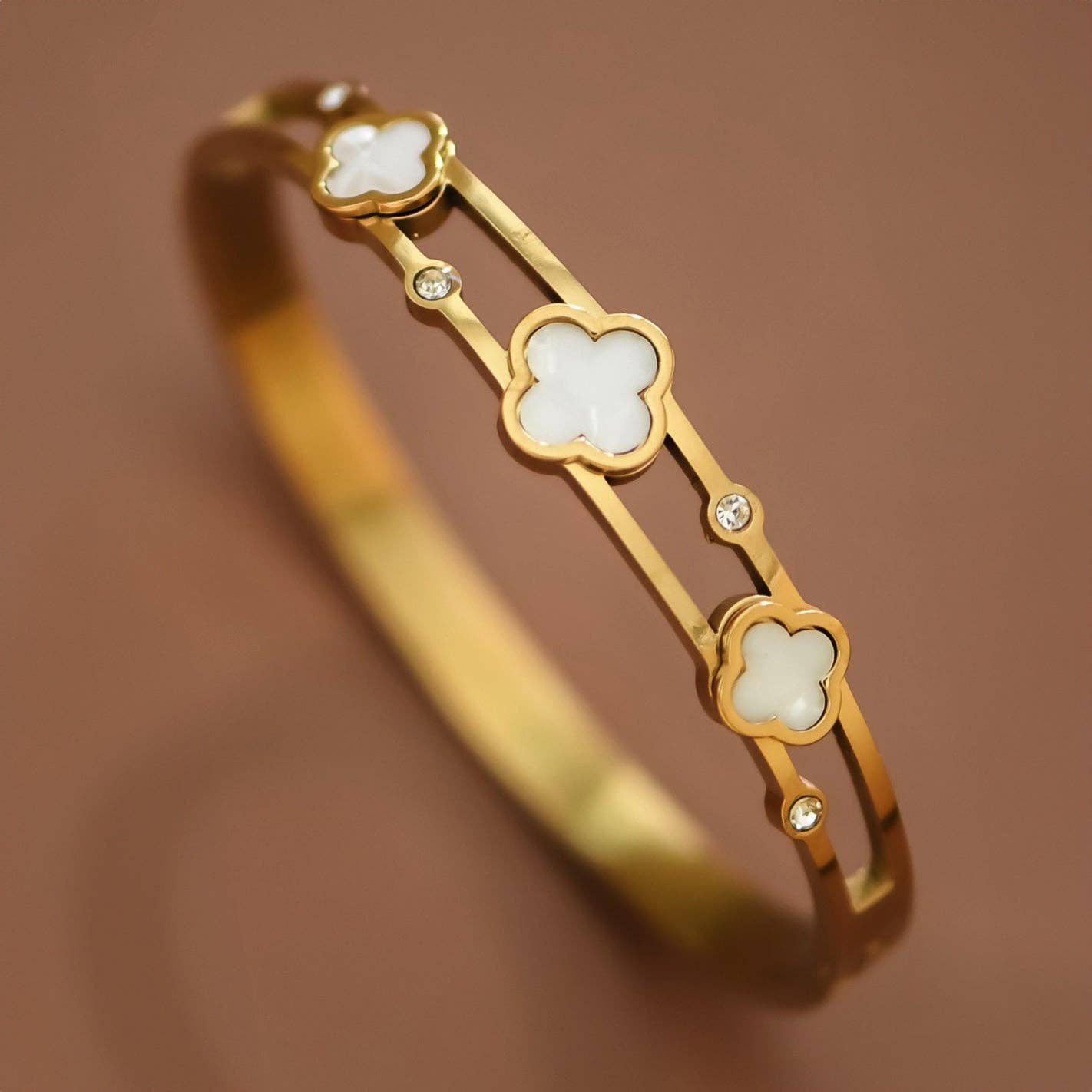 18K Gold Plated Waterproof Stainless Steel Bangle