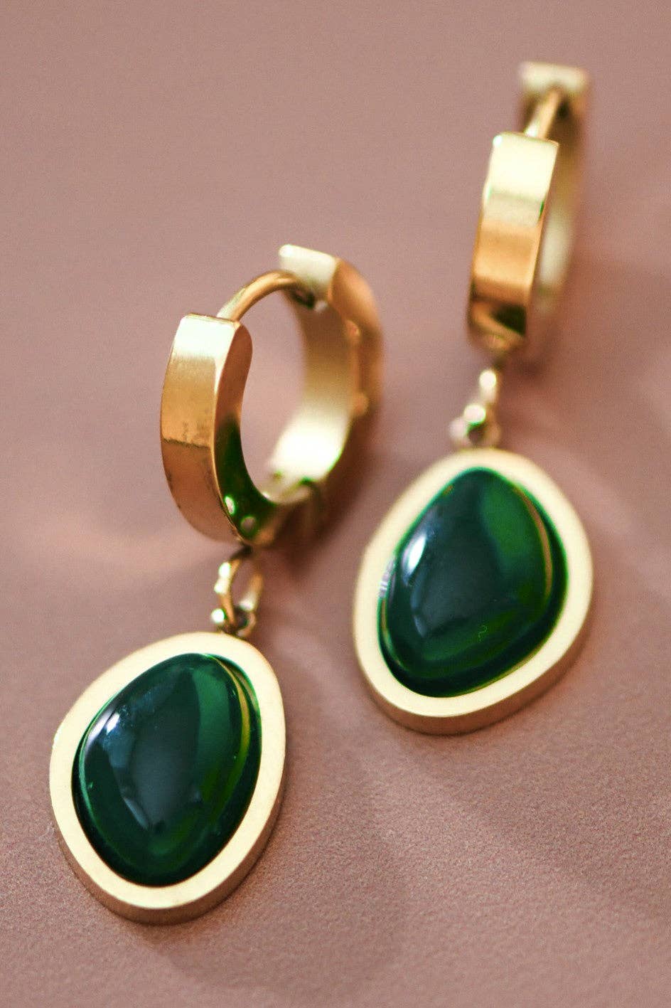 Green Stone Huggies