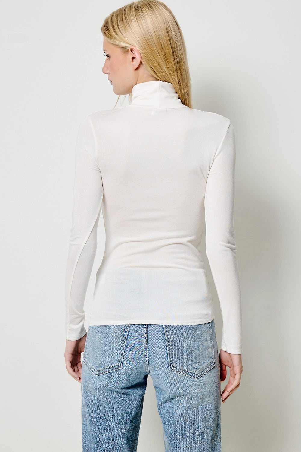 Turtleneck Long Sleeve Fitted Tissue Tee