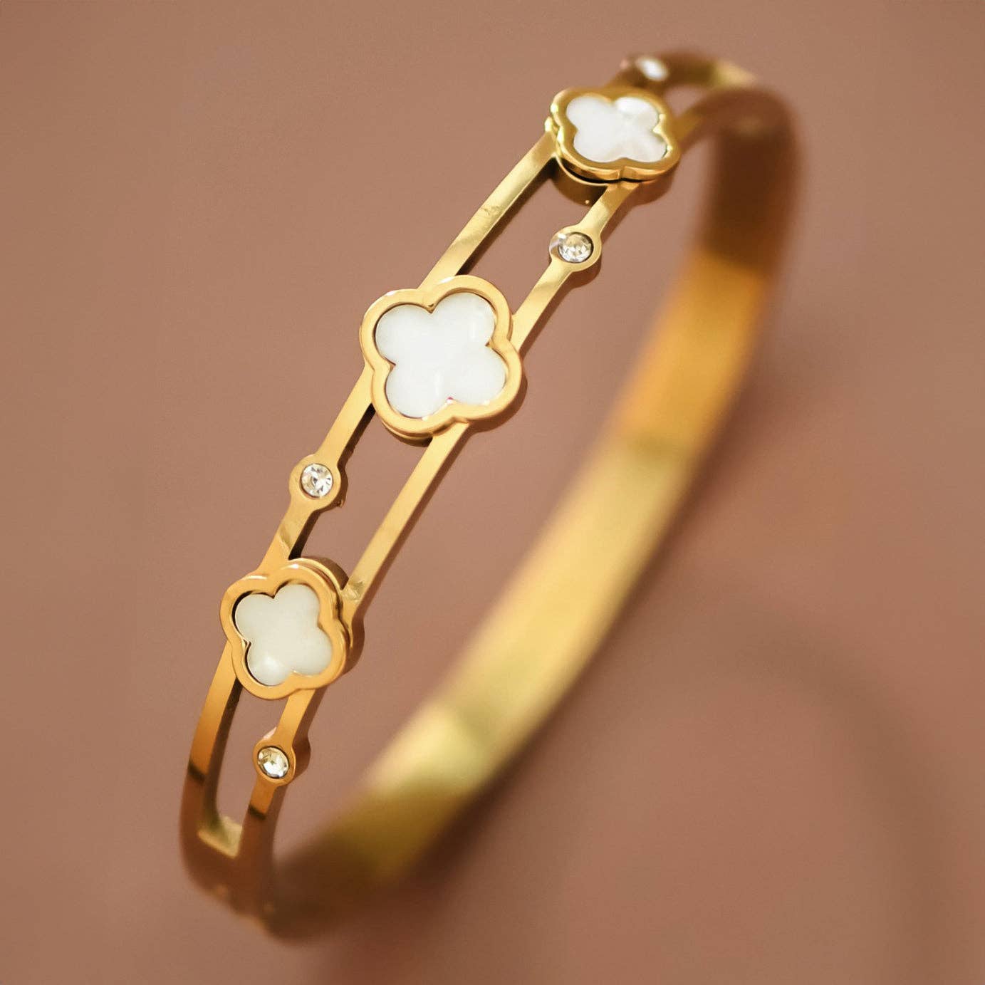 18K Gold Plated Waterproof Stainless Steel Bangle