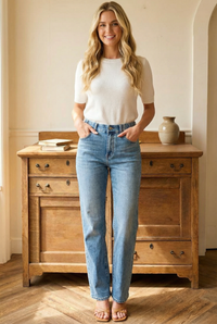 TUMMY CONTROL HIGH RISE STRAIGHT JEANS