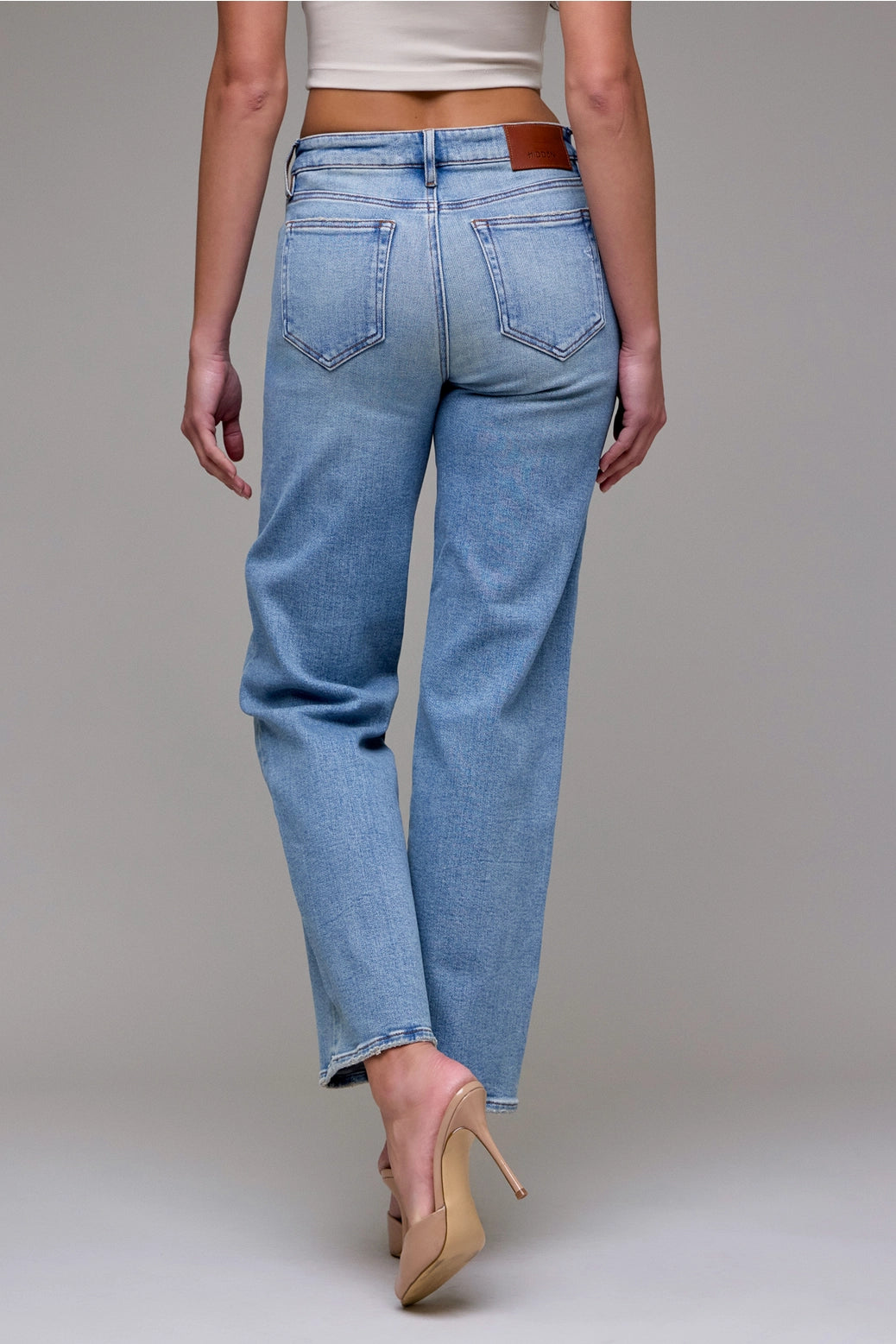 Vintage Wash Stretch Mid Rise Straight