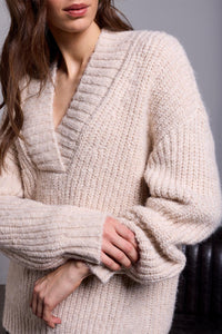 Oversize V-Neck Sweater