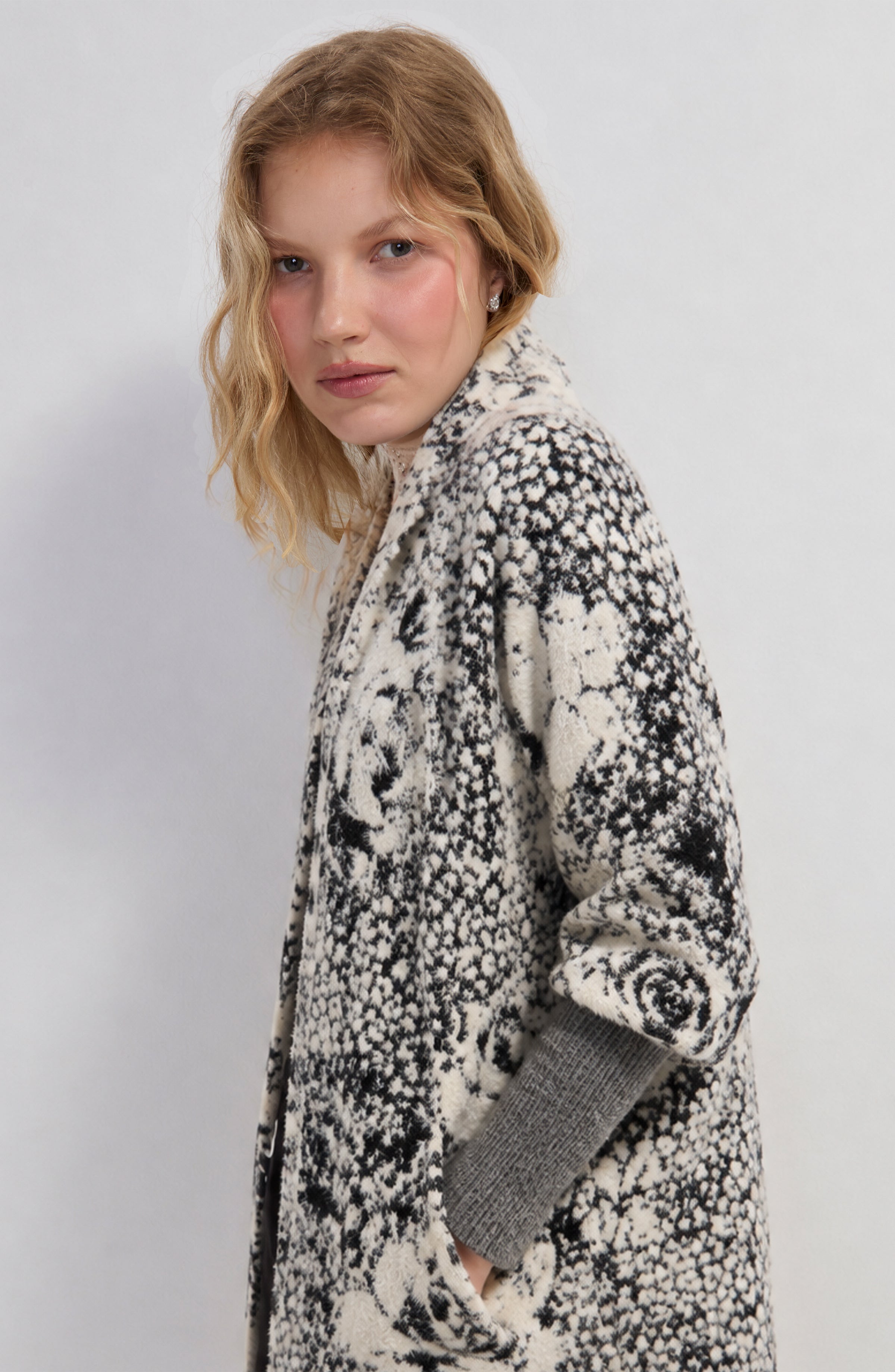 Soft B&W Open Front Cardigan