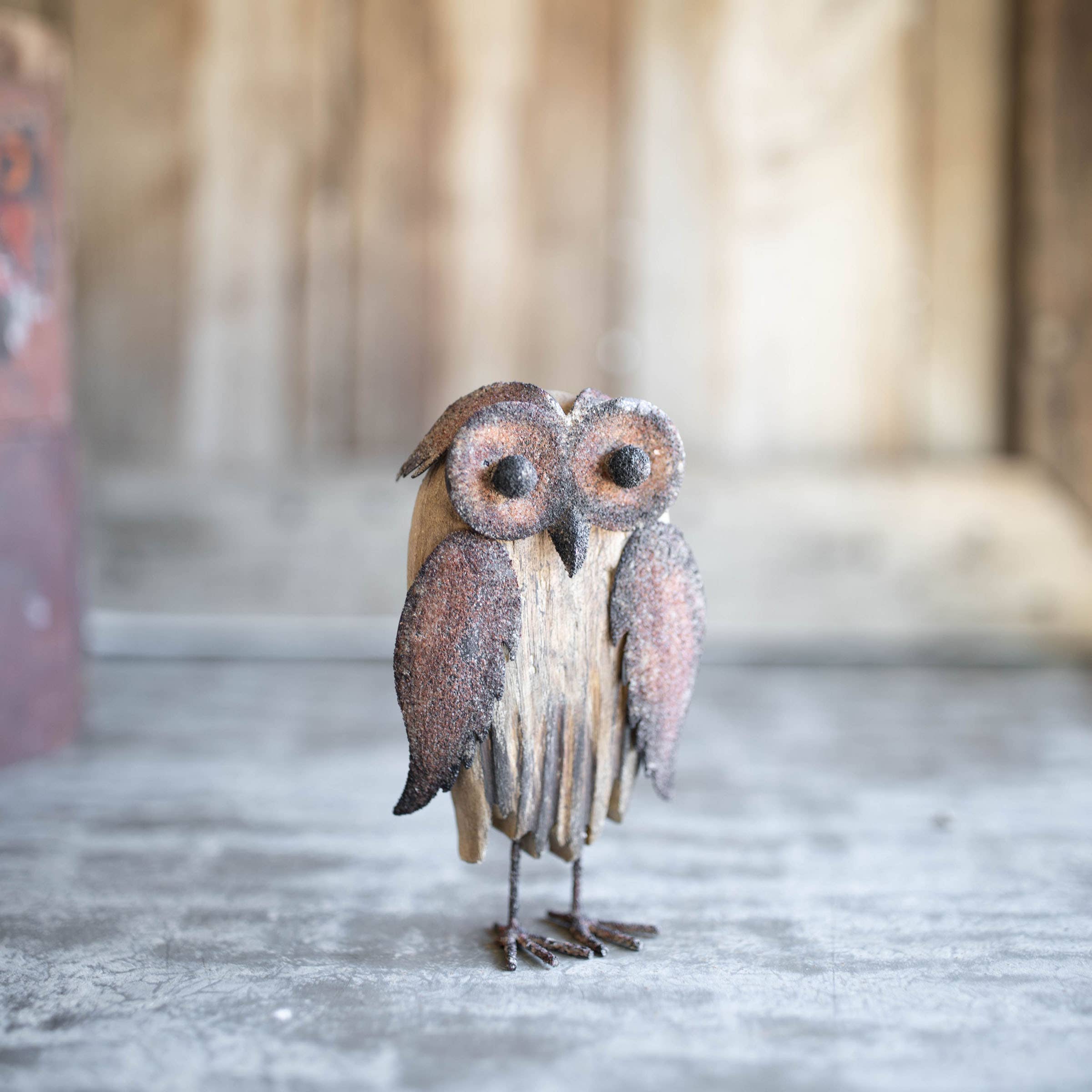 Rustic Barn Owl Figure