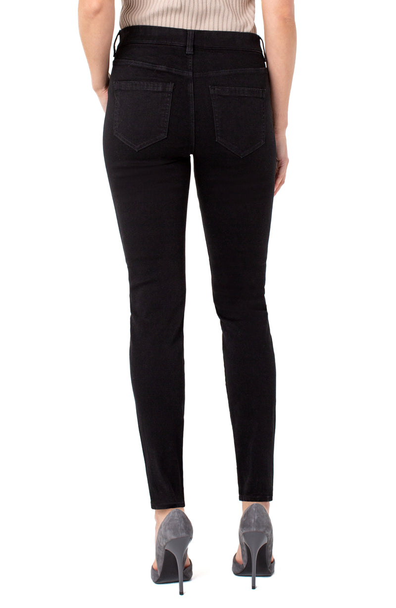 Black Gia Glider 30" Inseam